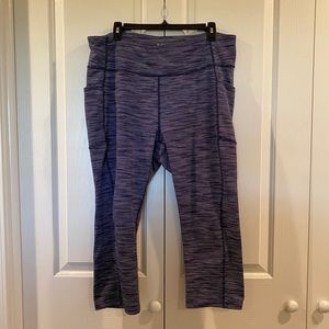 Tek Gear Capri Workout Leggings